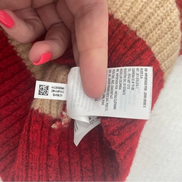 AMERICAN EAGLE Vintage Women’s Cropped Stripe Cardigan Sweater red/tan MEDIUM - Picture 6 of 10